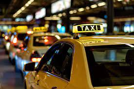 Read more about the article What Are the Payment Options for Taxi Services in Milton Keynes, and Can I Pay by Card?