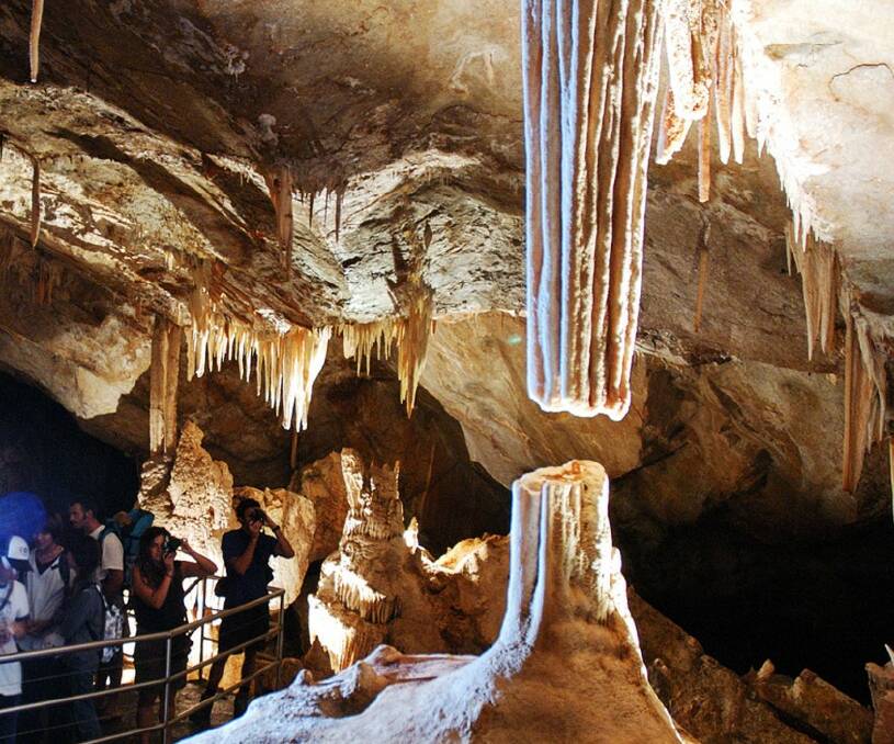 Read more about the article Depths of the Jenolan Caves